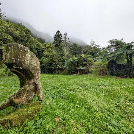 Vale 2* Furnas (Azores)