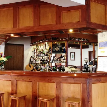 Vale 2* Furnas (Azores)