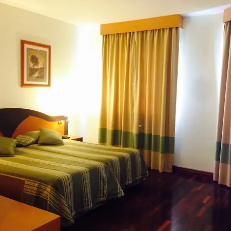 淡水河谷豪园酒店 2*