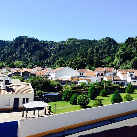 Vale 2* Furnas (Azores)