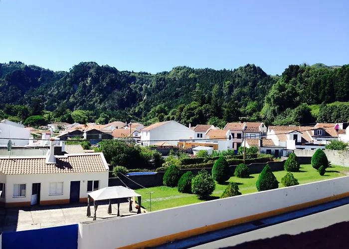 Vale 2* Furnas (Azores)